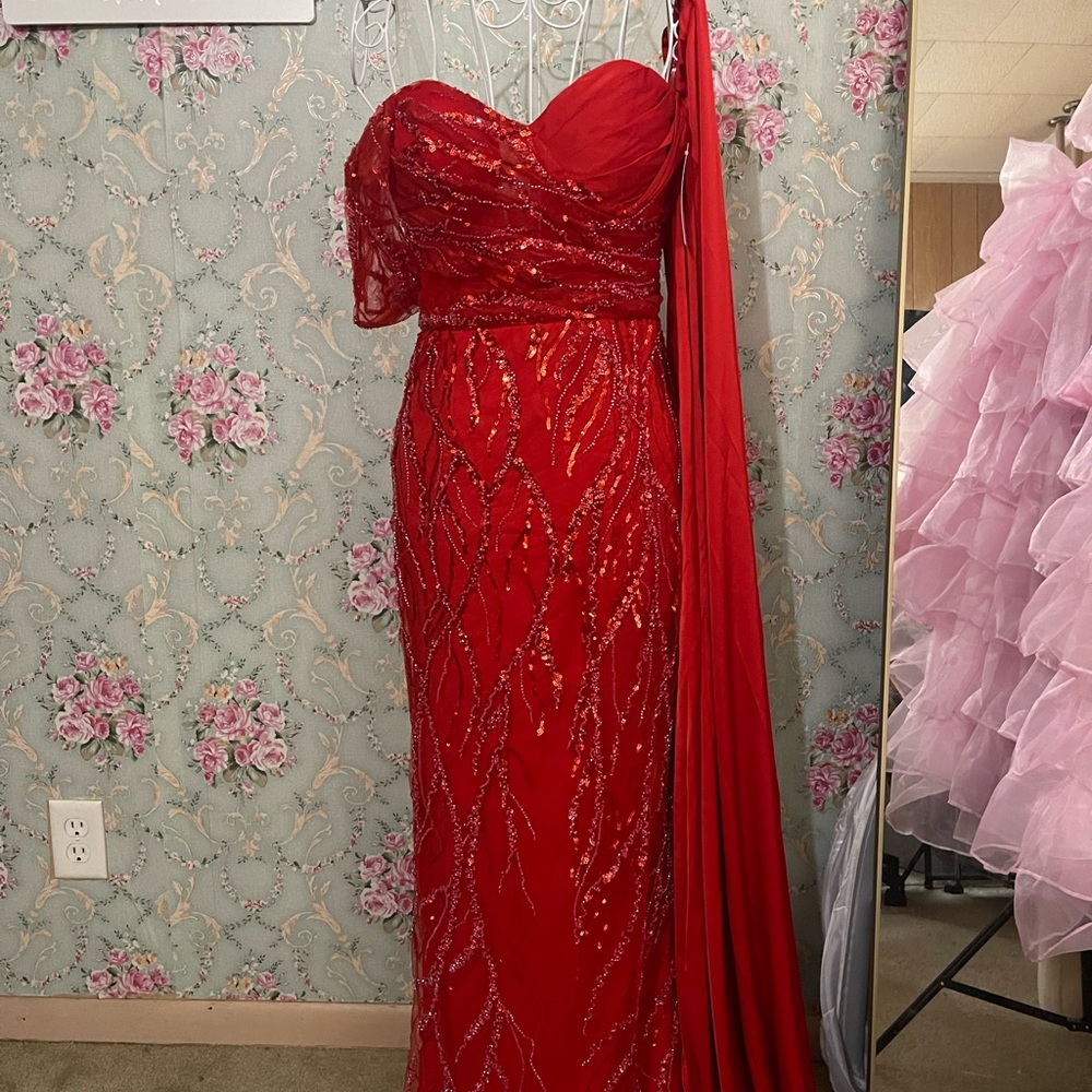 Elegant Red Strapless Gown with Beaded Details